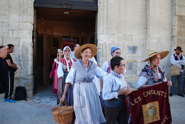 fête des vendanges Sorgues 2014_34.jpg