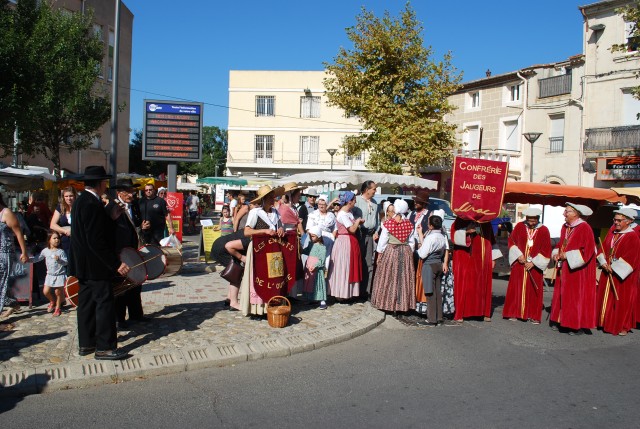 fête des vendanges Sorgues 2014_43.jpg