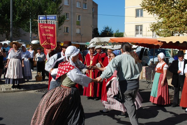 fête des vendanges Sorgues 2014_53.jpg