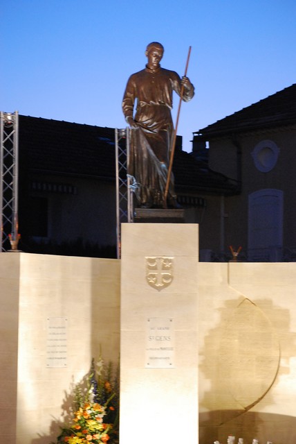 statue monumentale